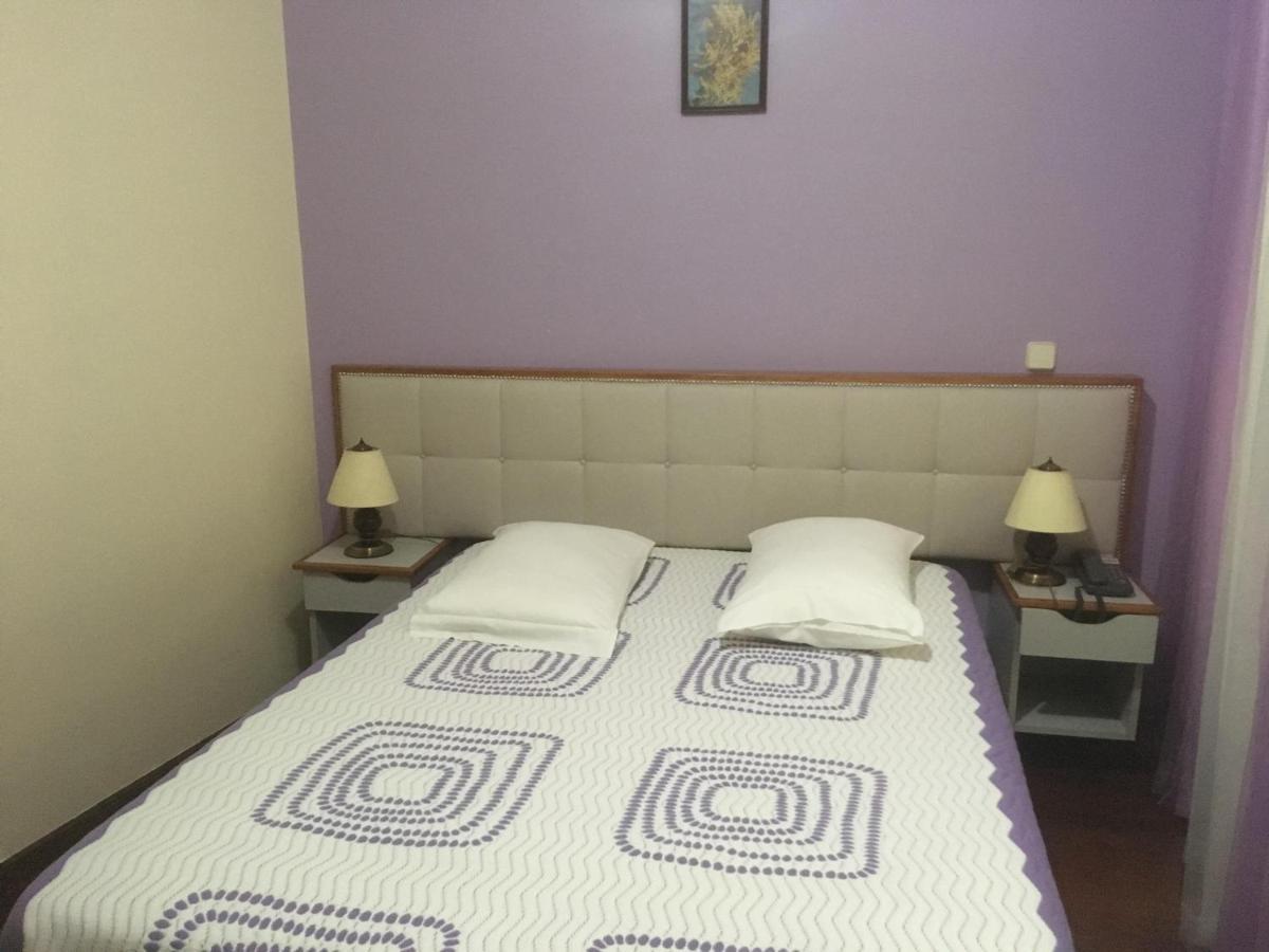 Bed and Breakfast Florinda Chaves Exterior foto
